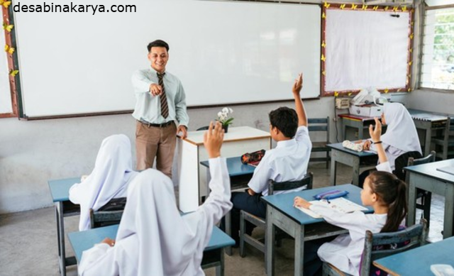 Sekolah: Tempat Mencetak Robot